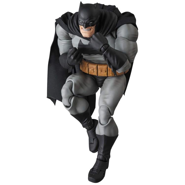 The Dark Knight Returns MAFEX #106 Batman (preorder Q4) - Collectables > Action Figures > toys -  MAFEX