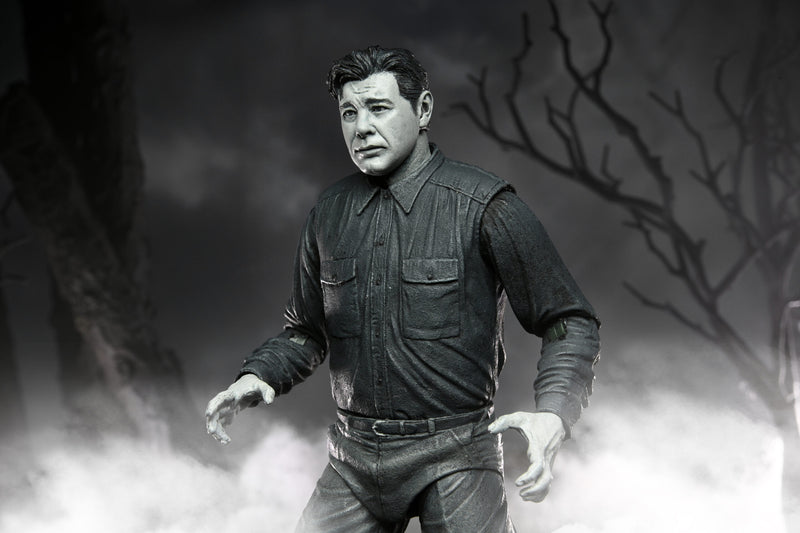 Universal Monsters - Ultimate Wolf Man - Black & White - Collectables > Action Figures > toys -  Neca