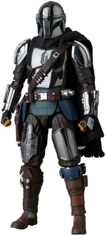 Star Wars MAFEX #256 The Mandalorian (Chrome Ver.) — Toy Snowman
