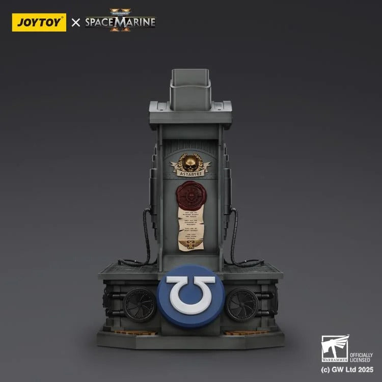 JOYTOY - Ultramarines Lieutenant Titus' MKX Helmet & Display Stand (preorder Q1 2026) - Action & Toy Figures -  Joy Toy