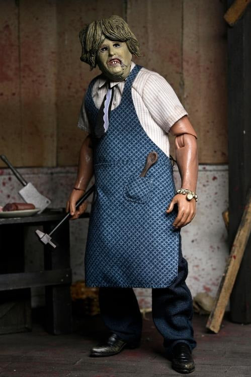 The Texas Chainsaw Massacre Leatherface with Old Lady Mask Clothed Action Figure