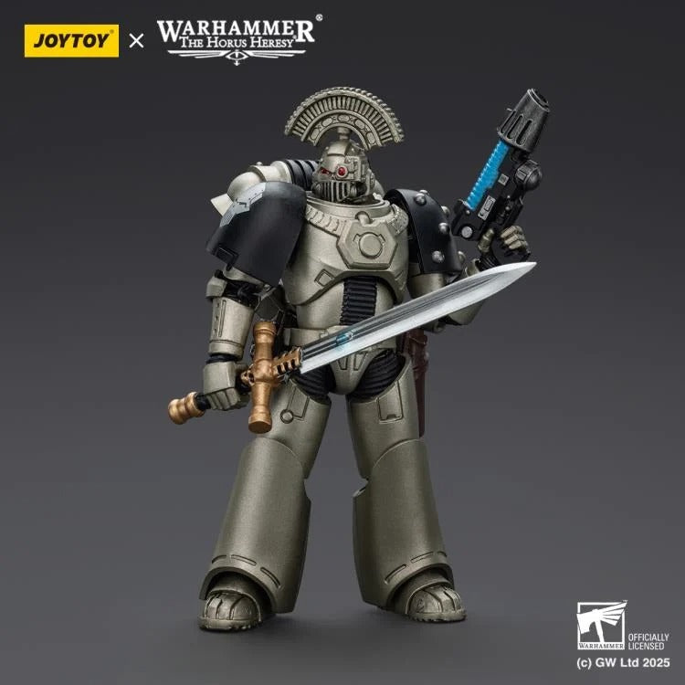 Warhammer: The Horus Heresy - Iron Warriors - MKVI Tactical Sergeant with Power Sword and Plasma Pistol
