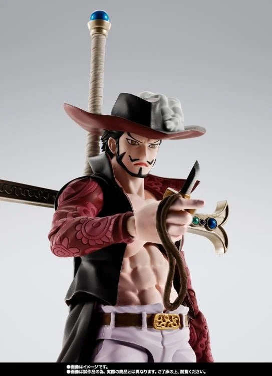 One Piece - S.H.Figuarts - DRACULE MIHAWK - HAWKEYE (Preorder Q1 2026) - Collectables > Action Figures > toys -  Bandai