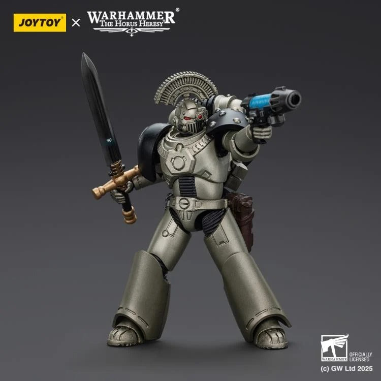 Warhammer: The Horus Heresy - Iron Warriors - MKVI Tactical Sergeant with Power Sword and Plasma Pistol