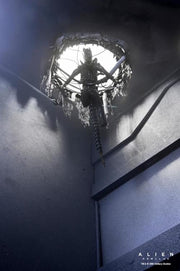 Alien: Romulus - 7" Scale Figure - Deluxe Suspended Lab Xenomorph XX121 - Collectables > Action Figures > toys -  Neca