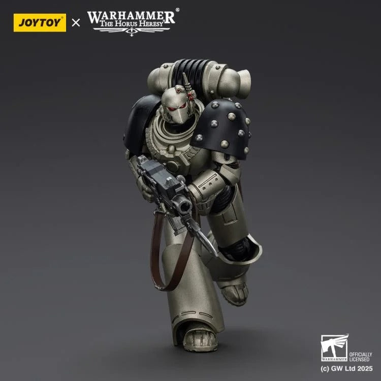 Warhammer: The Horus Heresy - Iron Warriors - MKVI Tactical Sergeant with Power Sword and Plasma Pistol