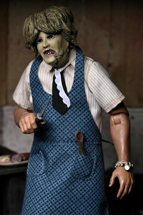 The Texas Chainsaw Massacre Leatherface with Old Lady Mask Clothed Action Figure