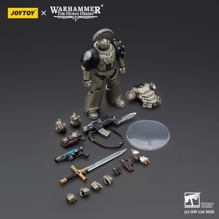 Warhammer: The Horus Heresy - Iron Warriors - MKVI Tactical Sergeant with Power Sword and Plasma Pistol