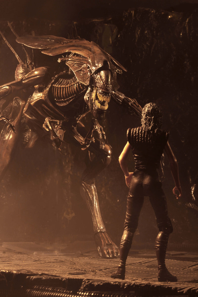 Alien Resurrection - Alien Resurrection Deluxe Queen Ultra Deluxe Boxed Figure (Preorder Sep 2026) - Collectables > Action Figures > toys -  Neca