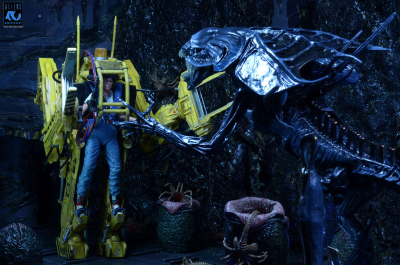 Aliens - 40th Anniversary Power Loader (P-5000) Deluxe Vehicle (Preorder Sep 2026) - Collectables > Action Figures > toys -  Neca