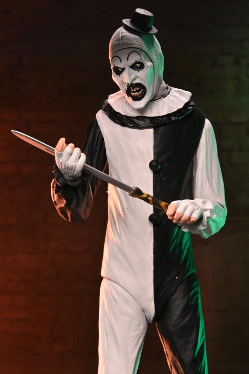 Terrifier 2 - Ultimate Art the Clown & Little Pale Girl Action Figure Two-Pack (Preorder Q3 2026) - Action & Toy Figures -  Neca