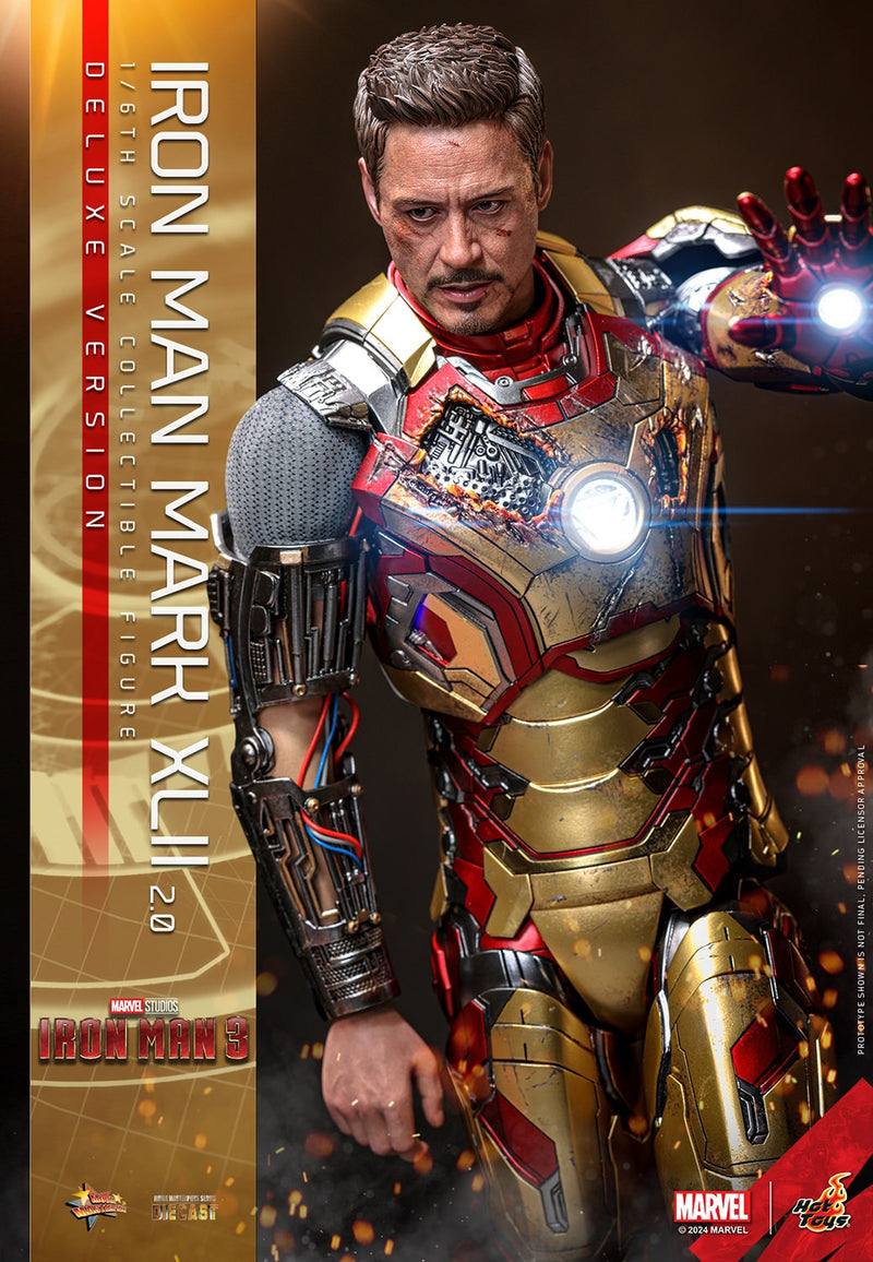 Iron Man 3 - Iron Man Mark XLII (2.0) Deluxe 1/6th Scale Collectible Figure - MMS759D66