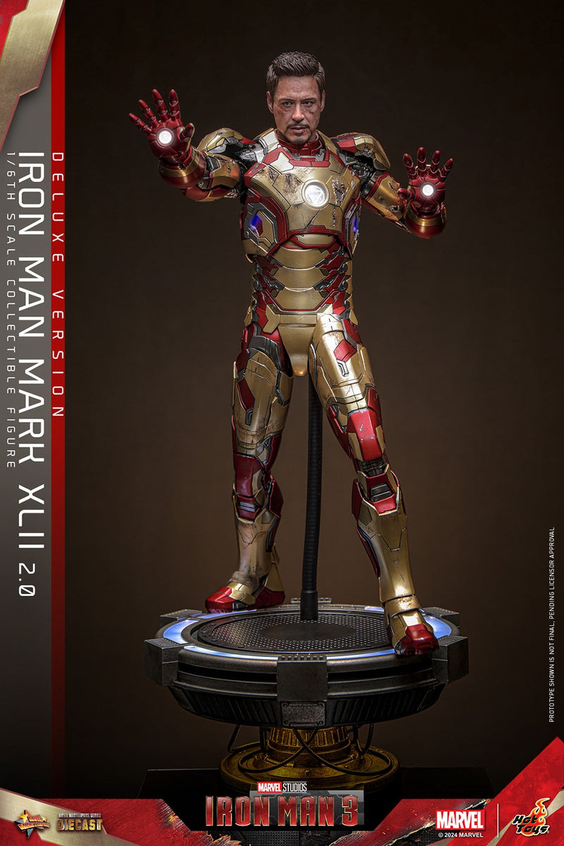 Iron Man 3 - Iron Man Mark XLII (2.0) Deluxe 1/6th Scale Collectible Figure - MMS759D66
