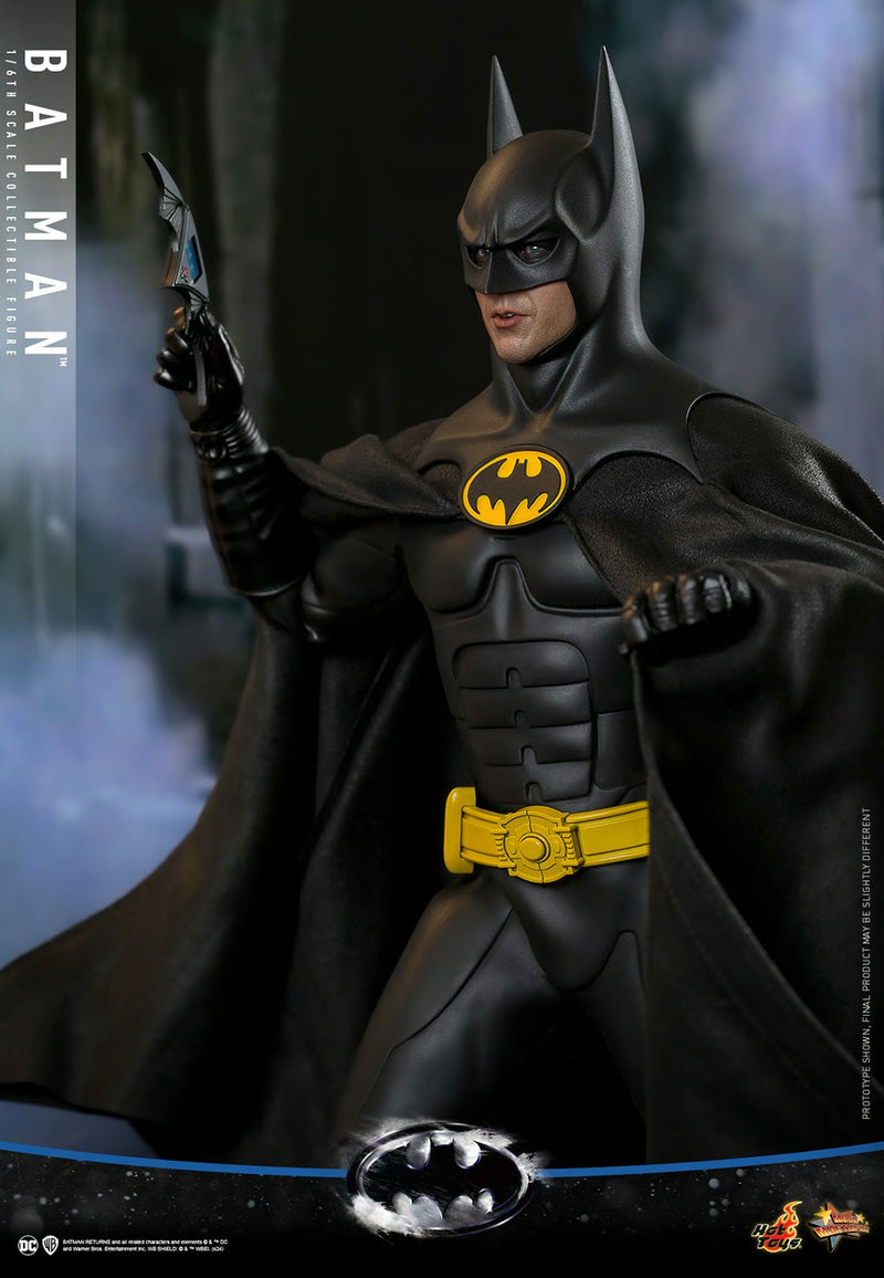 Batman Returns - Batman Deluxe 1/6th Scale Collectible Figure - MMS769