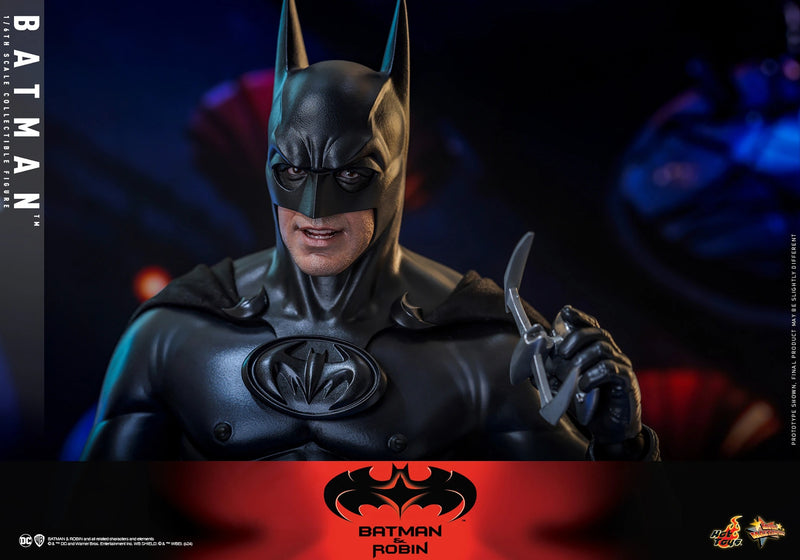 Batman & Robin - Batman 1/6th Scale Collectible Figure - MMS786
