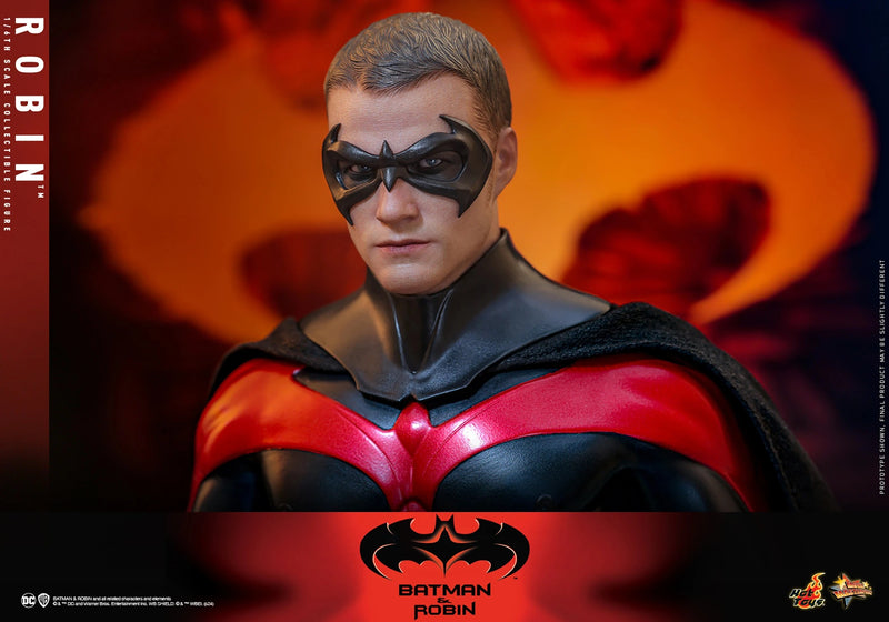 Batman & Robin - Robin 1/6th Scale Collectible Figure - MMS787