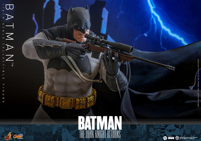 Batman: The Dark Knight Returns - Batman 1/6th Scale Collectible Figure - CMS024