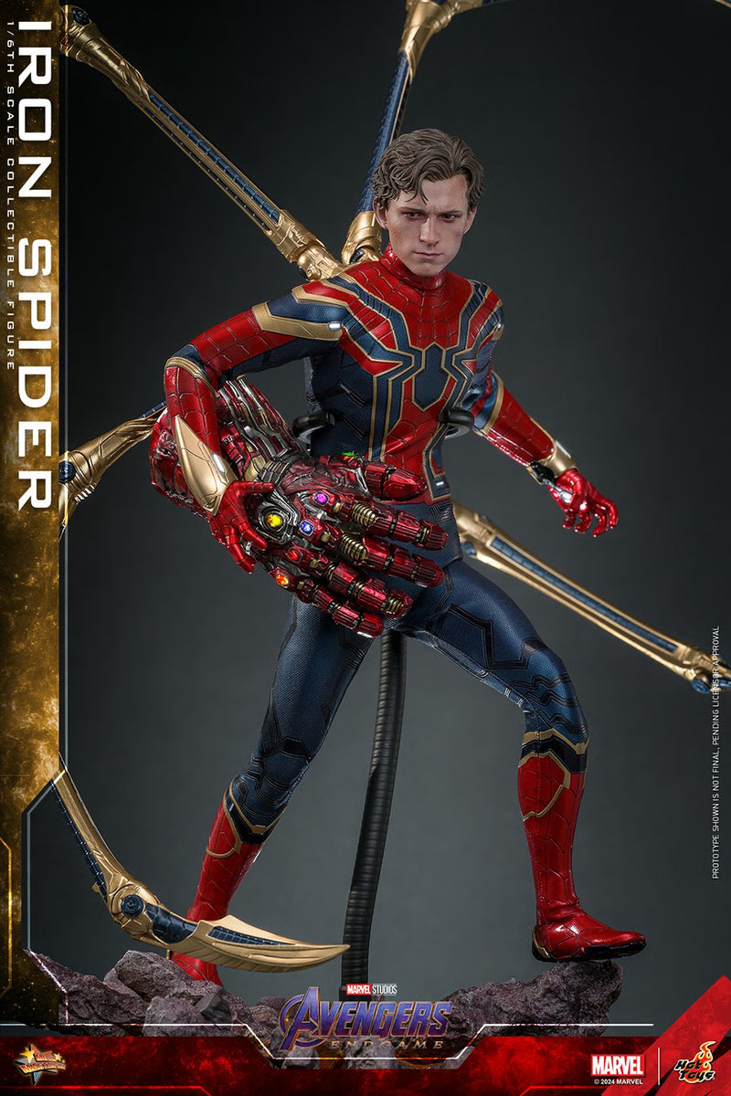 Avengers: Endgame - Iron Spider 1/6th Scale Collectible Figure - MMS761