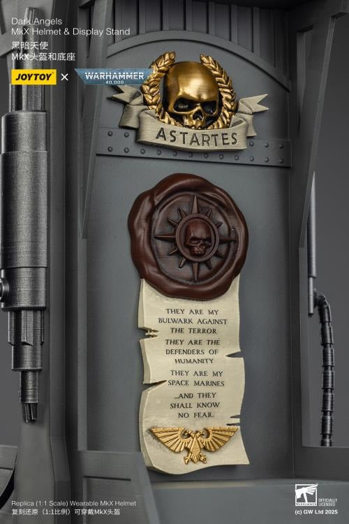 JOYTOY - Dark Angels - Dark Angels Mk. X Helmet & Display Stand (preorder Q2 2026)