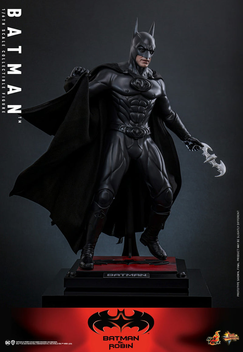 Batman & Robin - Batman 1/6th Scale Collectible Figure - MMS786