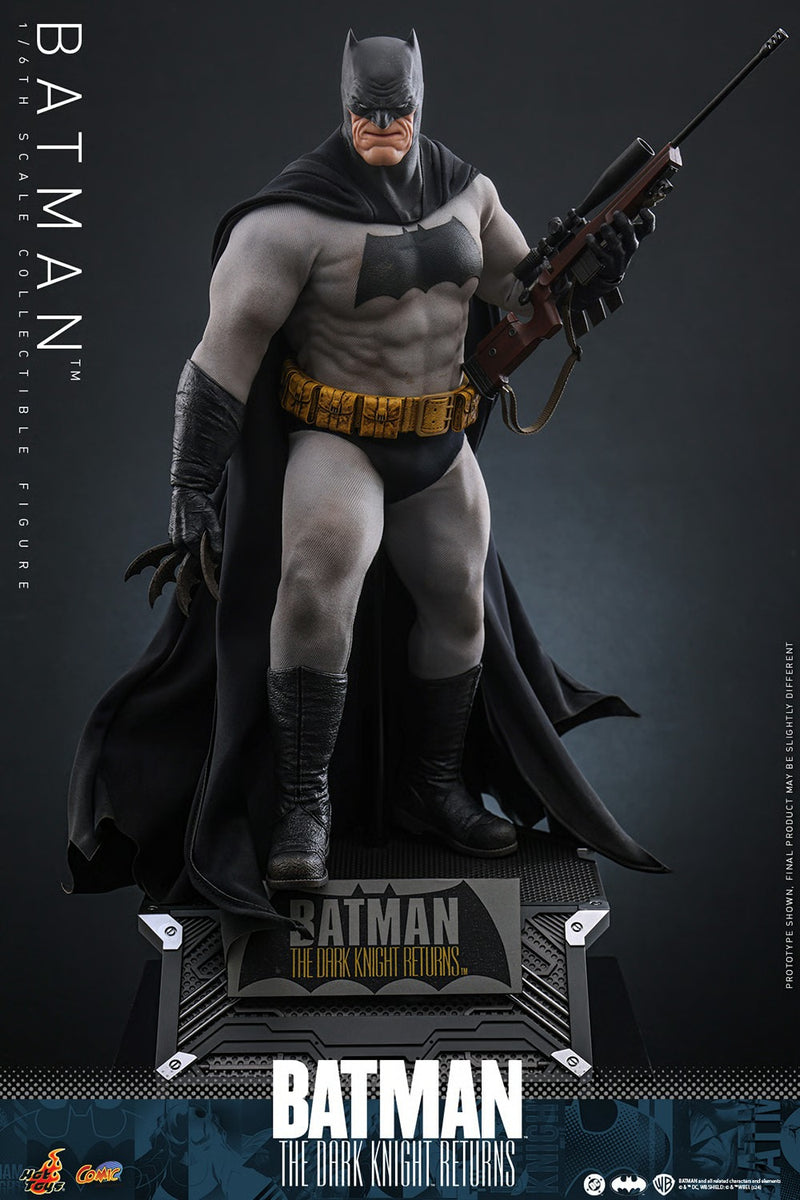 Batman: The Dark Knight Returns - Batman 1/6th Scale Collectible Figure - CMS024