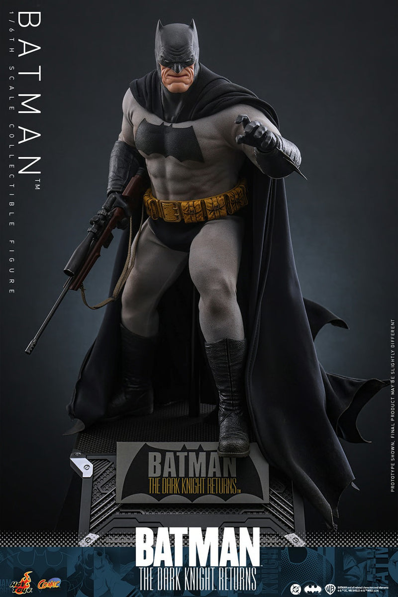 Batman: The Dark Knight Returns - Batman 1/6th Scale Collectible Figure - CMS024