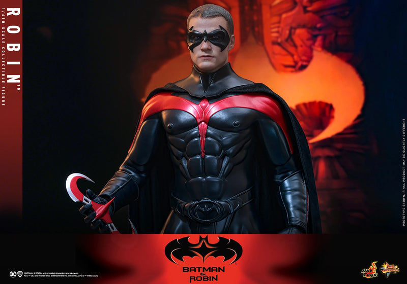 Batman & Robin - Robin 1/6th Scale Collectible Figure - MMS787