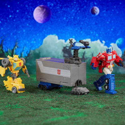 Transformers Legacy Evolution Core Class Optimus Prime & Bumblebee - Exclusive (preorder Q4) - Collectables > Action Figures > toys -  Hasbro