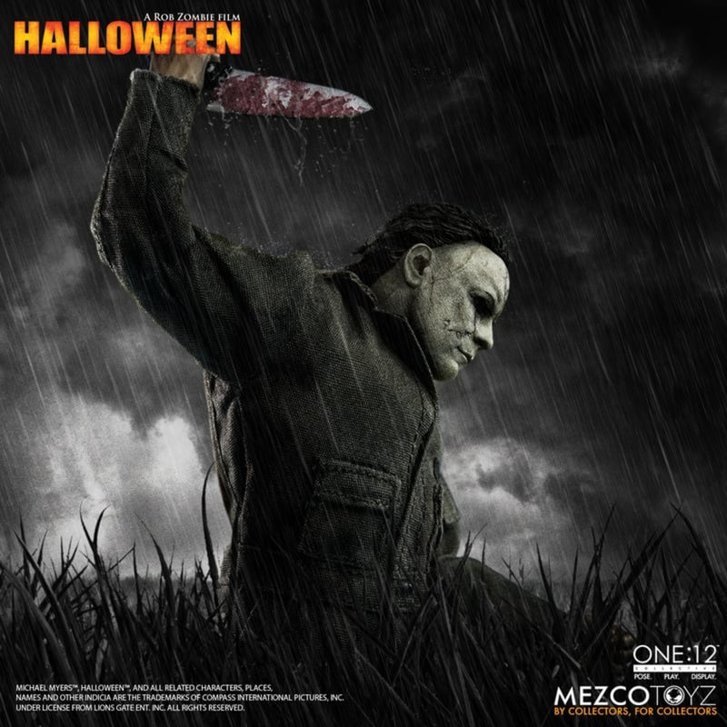 Mezco Halloween (2007) Michael Myers One:12 Collective figure posed with raised knife