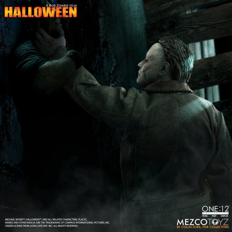 Mezco Halloween (2007) Michael Myers One:12 Collective product photo 01