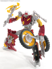 Transformers Generations Original Junkheap Deluxe Class - Collectables > Action Figures > toys -  Hasbro