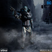 Mezco - DC Comics One:12 Collective Deluxe Mr. Freeze - Collectables > Action Figures > toys -  MEZCO TOYS