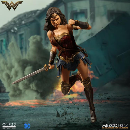 Wonder Woman One:12 Collective Wonder Woman - Action & Toy Figures -  MEZCO TOYS