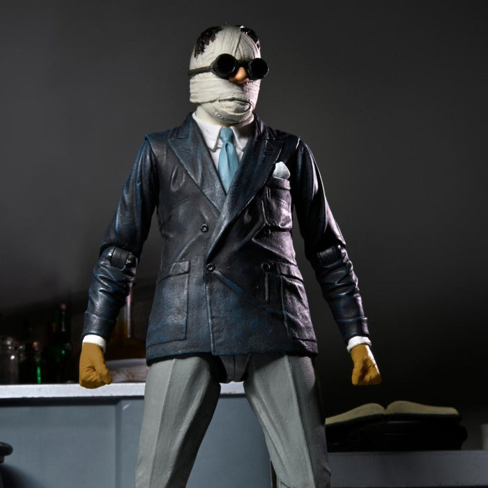 Universal Monsters - 7" Scale Action Figure - Ultimate Invisible Man (preorder) - Action & Toy Figures -  Neca