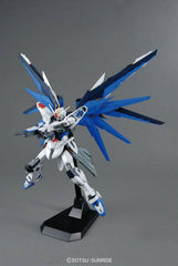 MG FREEDOM GUNDAM Z.A.F.T Mobile Suit ZGMF-X10A  1/100 Ver.2.0 - Model Kits -  Bandai