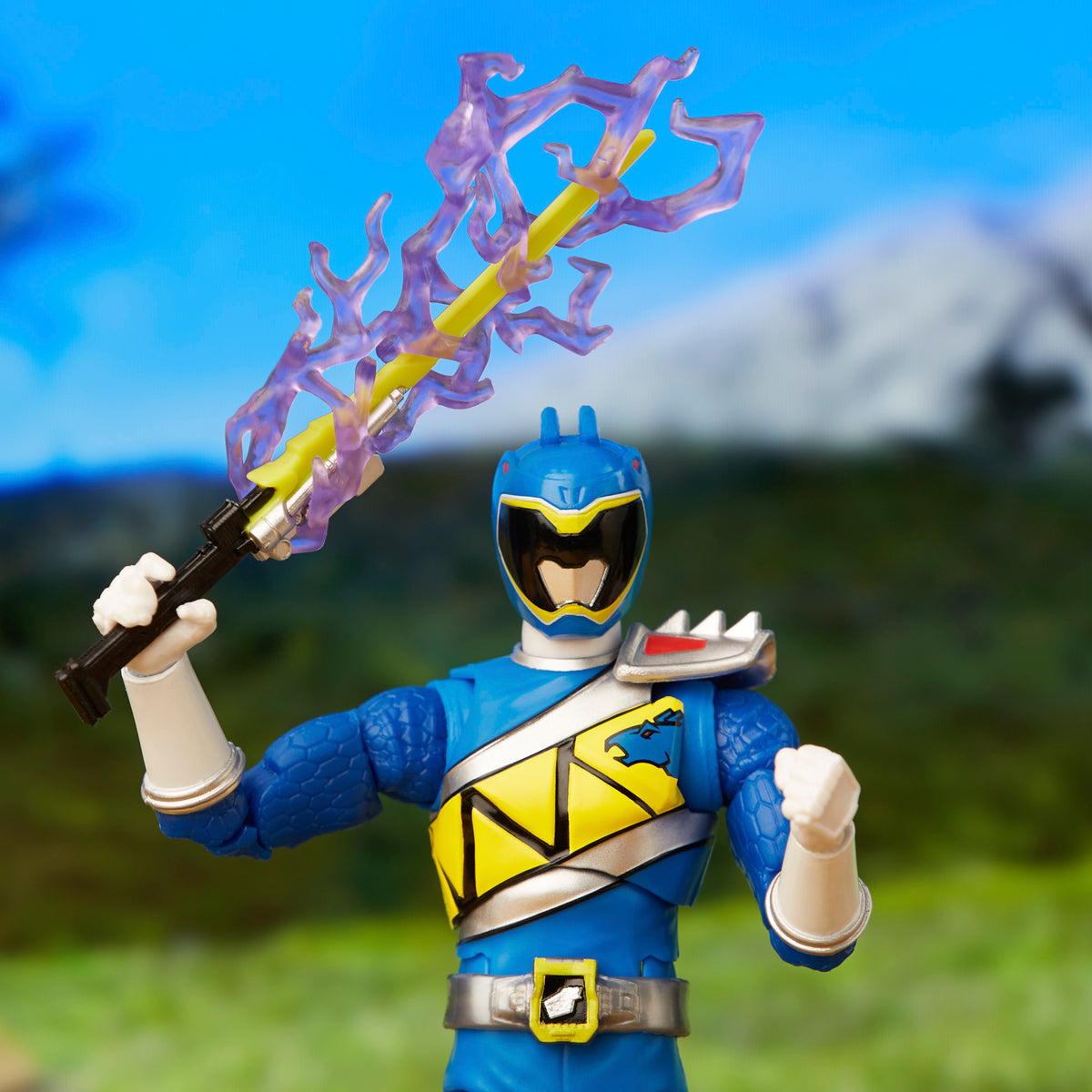 Power Rangers Lightning Collection Dino Charge Blue Ranger Toy Snowman power-rangers-lightning-collection-dino-charge-blue-ranger-toy-snowman