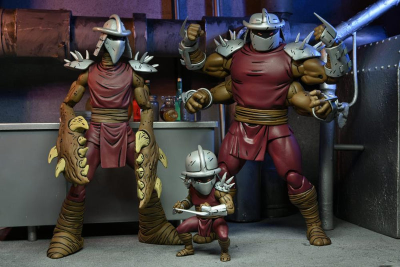 Teenage Mutant Ninja Turtles Deluxe Shredder Clone & Mini Shredder - Mirage Comics (preorder Q3) - Collectables > Action Figures > toys -  Neca