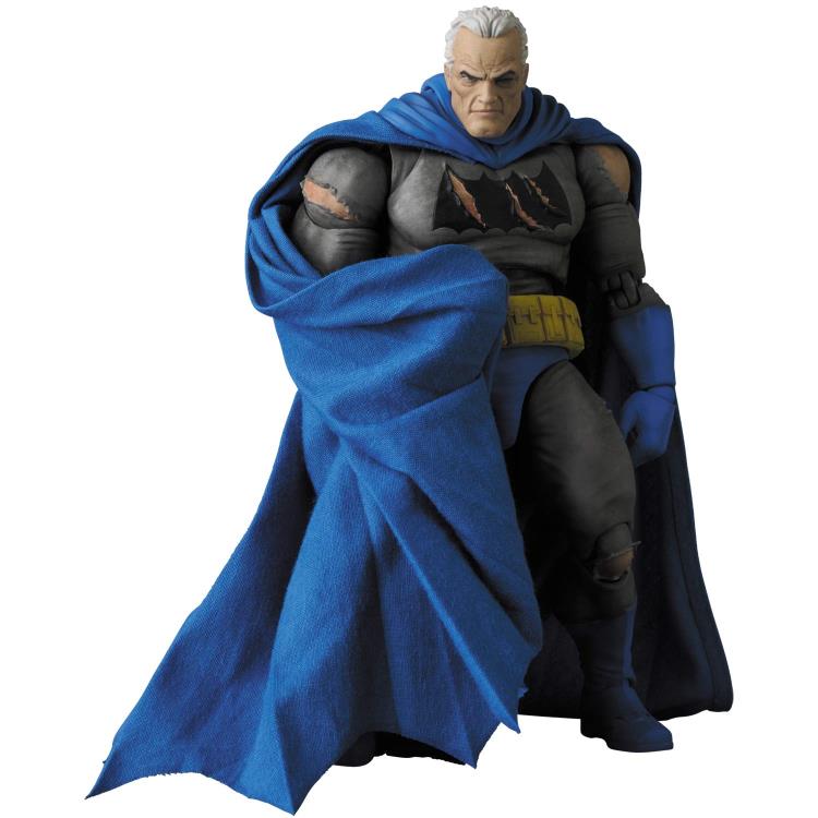 Batman: The Dark Knight Returns Triumphant MAFEX No.119 Batman - Toy Snowman