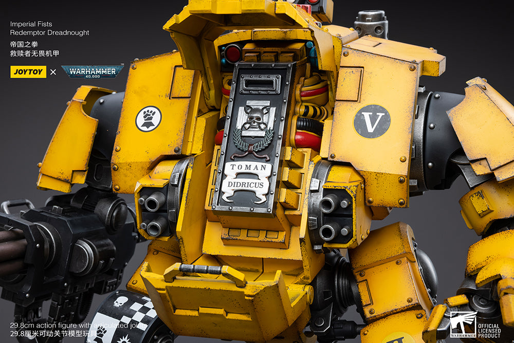 Warhammer 40K - Imperial Fists - Redemptor Dreadnought — Toy Snowman