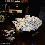Millennium Falcon (Standard Edition) "Star Wars: A New Hope", Bandai 1/72 Perfect Grade (PG) - Model Kits -  Bandai