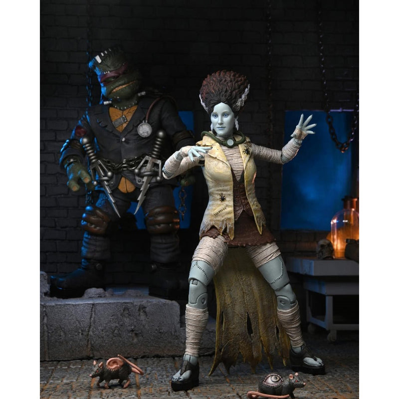 Neca - Ultimate April O Neil as Bride of Frankenstein - Judith Hoag (preorder) - Action & Toy Figures -  Neca