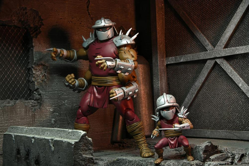 Teenage Mutant Ninja Turtles Deluxe Shredder Clone & Mini Shredder - Mirage Comics (preorder Q3) - Collectables > Action Figures > toys -  Neca