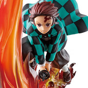 Demon Slayer: Kimetsu no Yaiba Tanjiro Kamado Shake The Sword Burn Your Heart Ichiban Statue - statue -  Bandai