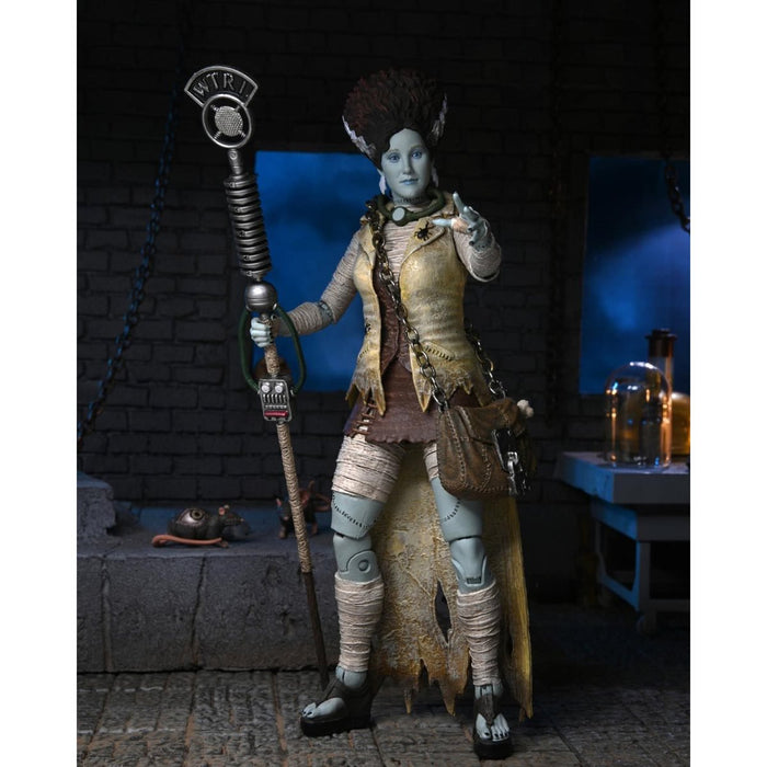 Neca - Ultimate April O Neil as Bride of Frankenstein - Judith Hoag (preorder) - Action & Toy Figures -  Neca