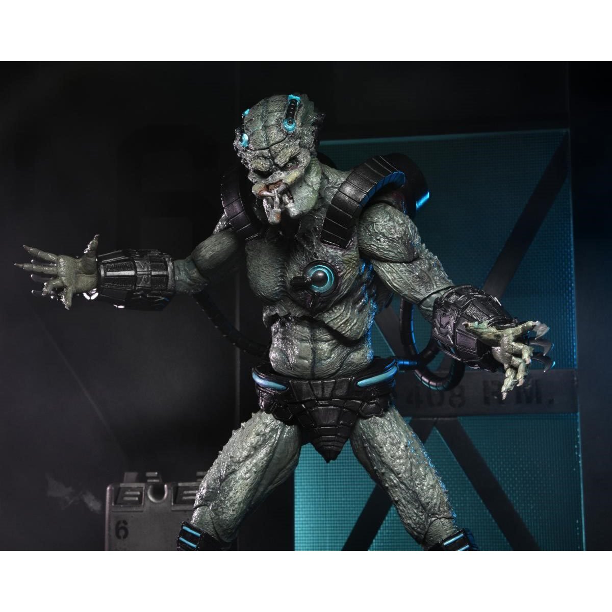 Predator - Concrete Jungle Ultimate Stone Heart — Toy Snowman