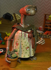 E.T. 40th Anniversary Ultimate Dress Up E.T. - Collectables > Action Figures > toys -  Neca
