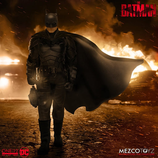The Batman One:12 Collective Batman (preorder) - Action & Toy Figures -  MEZCO TOYS