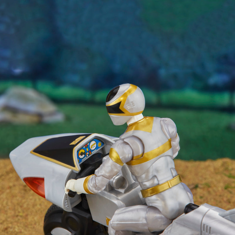 Power Rangers Lightning Collection In Space Silver Ranger (preorder April) - Collectables > Action Figures > toy -  Hasbro