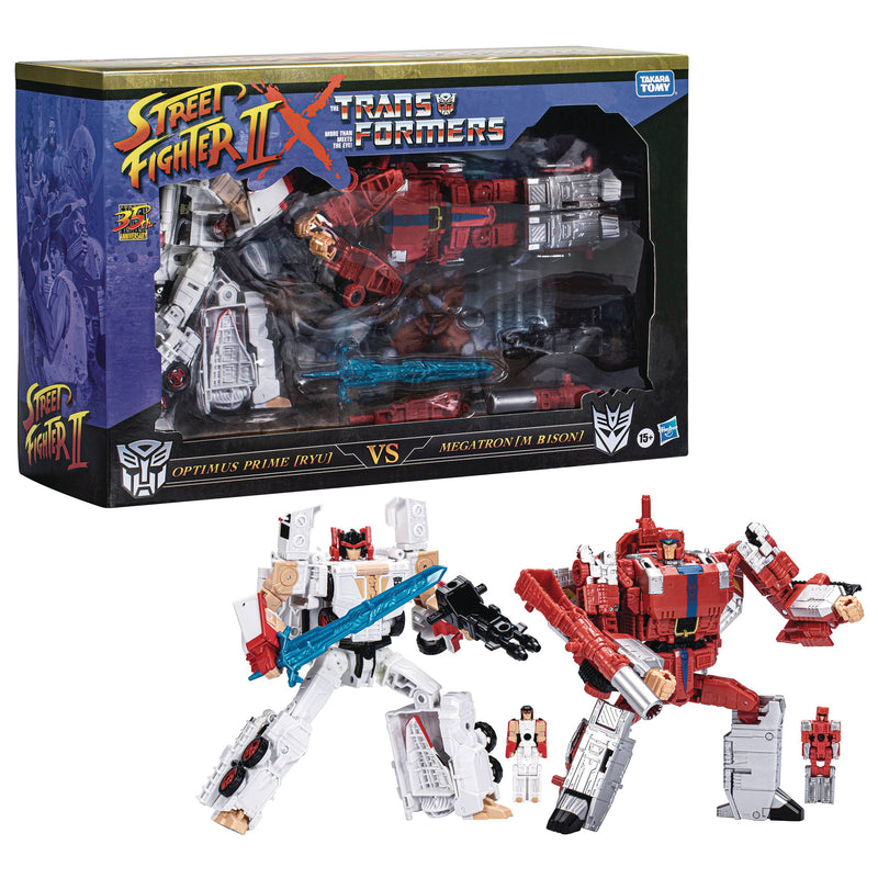 TRANSFORMERS X SF2 OPTIMUS/RYU V MEGATRON/BISON (preorder) - Collectables > Action Figures > toys -  Hasbro