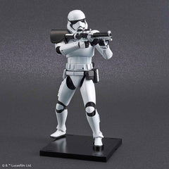 Star Wars First Order Stormtrooper (Rise of Skywalker) 1/12 Scale Model Kit -  -  Bandai
